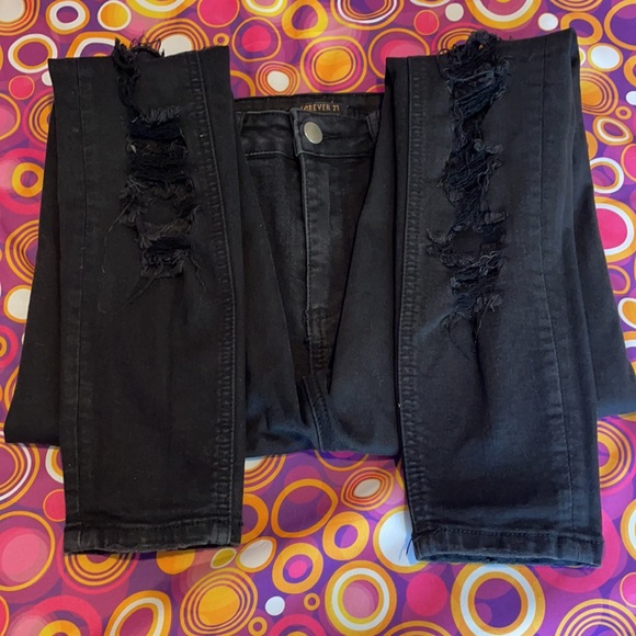 High Waisted Ripped Black Jeans - Picture 3 of 3